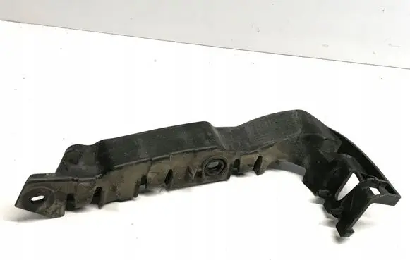 Audi A3 S3 8V Front bumper mounting bracket 8V5807184