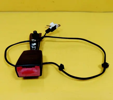 Mitsubishi Colt Front seatbelt buckle A4548600405