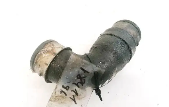 Volkswagen Golf V Intercooler hose/pipe