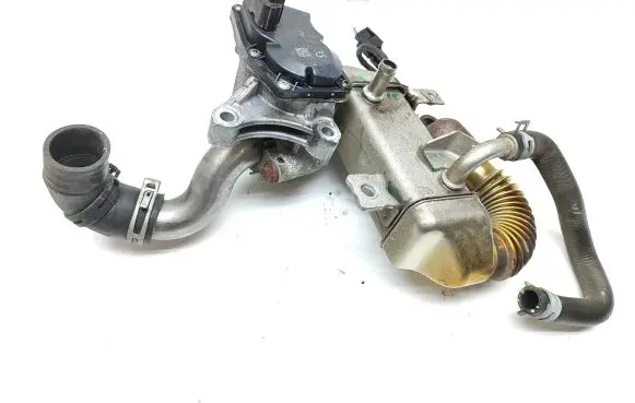 Renault Kadjar EGR valve H8201068965 HU1501000360