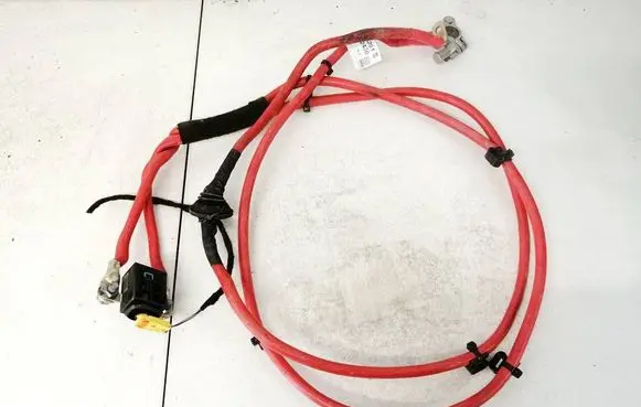 Mercedes-Benz R W251 Positive cable (battery) a2515402430