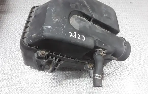 Honda FR-V Air filter box