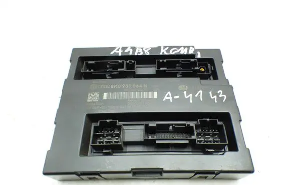 Audi A4 S4 B8 8K Comfort/convenience module 8K0907064N 5DK00991870 00002001