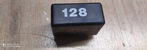 Audi A6 S6 C5 4B Other relay 7M0941597 95VW13K043AA PA66GF20