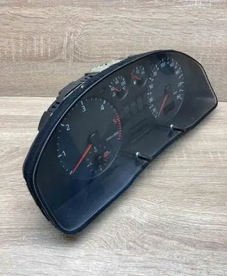 Audi A4 S4 B5 8D Speedometer (instrument cluster) 8D0919861F 110008989