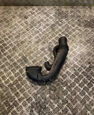 BMW 5 E39 Air intake duct part 2248154