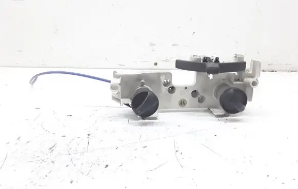 Toyota Yaris Climate control unit 758277
