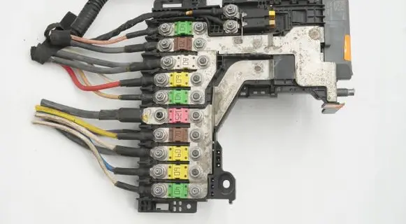 Citroen C4 II Fuse module 9665878080 9666817380