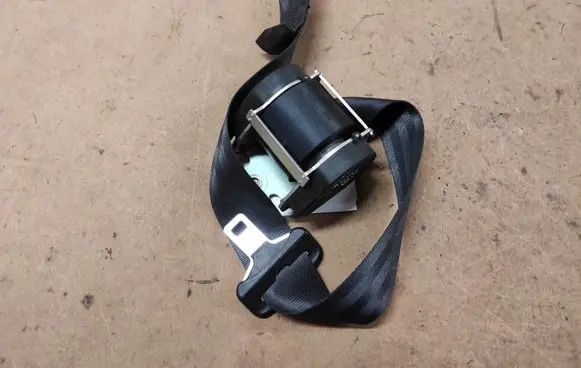Peugeot 407 Middle seatbelt (rear) 96440737XX A509151E408 6460254
