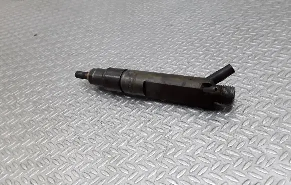 Ford Galaxy Fuel injector 028130201T