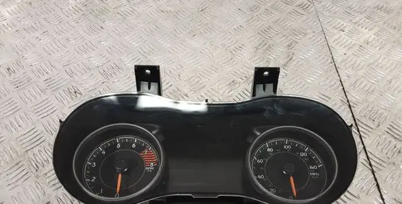 Jeep Cherokee Speedometer (instrument cluster) P68309043AD