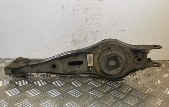 Hyundai Santa Fe Rear control arm