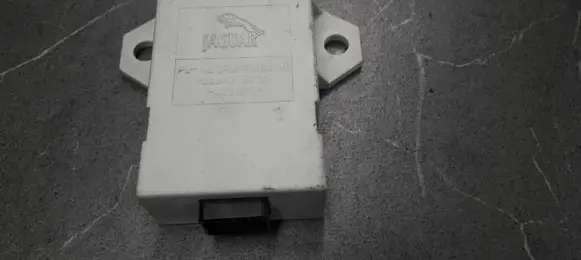 Jaguar S-Type Rain sensor 