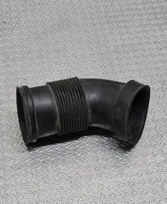 Opel Astra H Air intake duct part 55558369 551020662