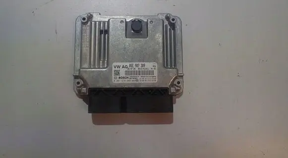 Volkswagen Tiguan Engine control unit/module 05E907309