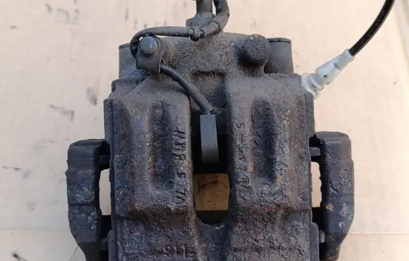 BMW 3 E90 E91 Rear brake caliper 