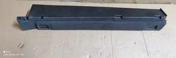 Porsche Macan (95B) Other trunk/boot trim element 8R0861827