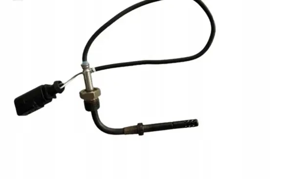 Volkswagen Touareg II Exhaust gas temperature sensor 059906088BS
