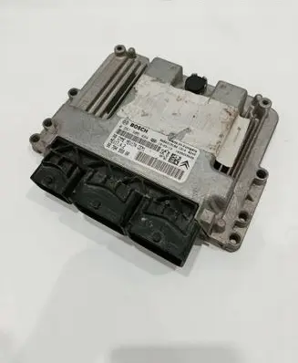 Peugeot 208 I Engine control unit/module 9678495980 9666319180 0261S06494