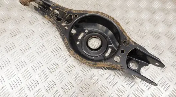 Lexus ES 250 - 300 - 330 Rear upper control arm/wishbone 4873033160