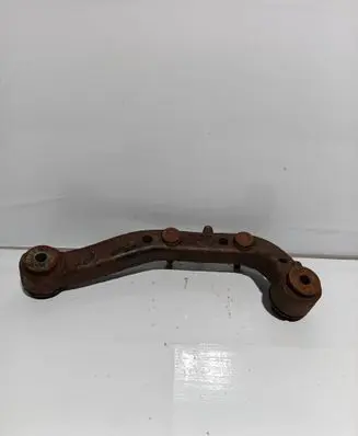 GMC Sierra 2500 Front differential mounting bracket 15201932