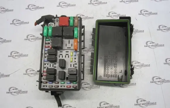 Opel Corsa D Fuse module