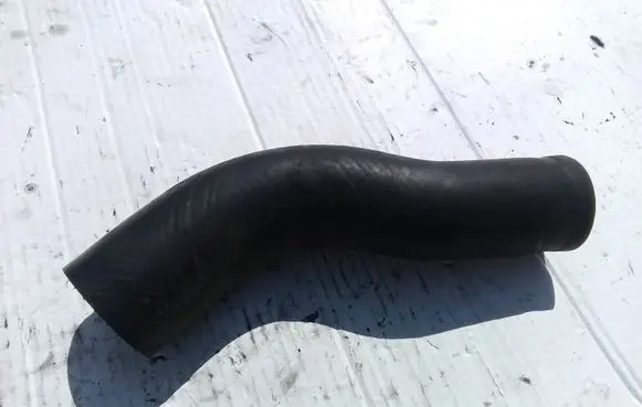Toyota Avensis T250 Intercooler hose/pipe