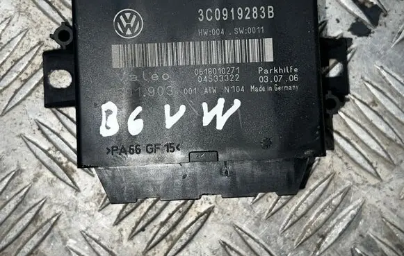 Volkswagen PASSAT B6 Parking PDC control unit/module 3C0919283B 04533322 601903