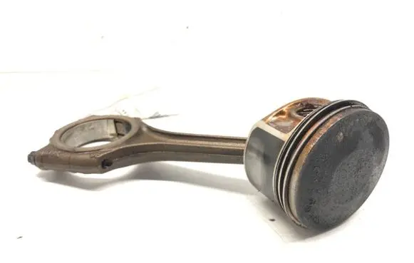 Audi A6 Allroad C5 Piston with connecting rod BDV077K