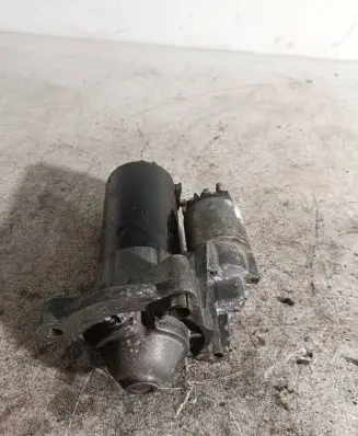 Peugeot 407 Starter motor 1005831