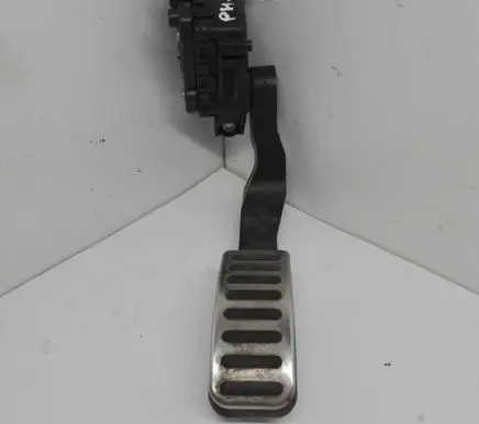 Volkswagen Phaeton Accelerator throttle pedal 3D1721503L F30007801