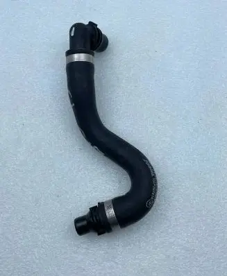 Mercedes-Benz C AMG W205 Engine coolant pipe/hose A2058301701
