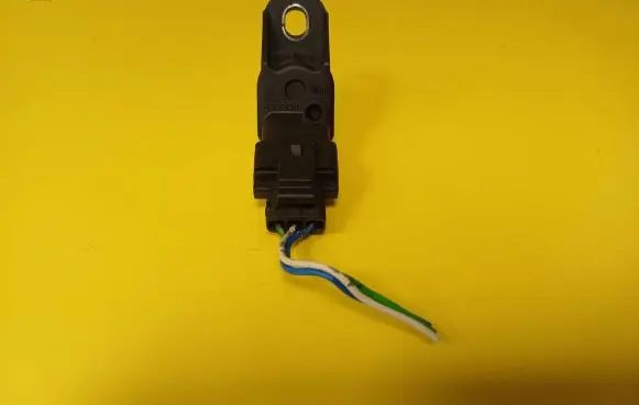 Smart ForTwo I Air pressure sensor 0281002137