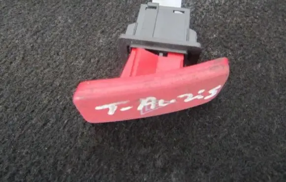 Toyota Auris 150 Hazard light switch 8433202130 84332-02130