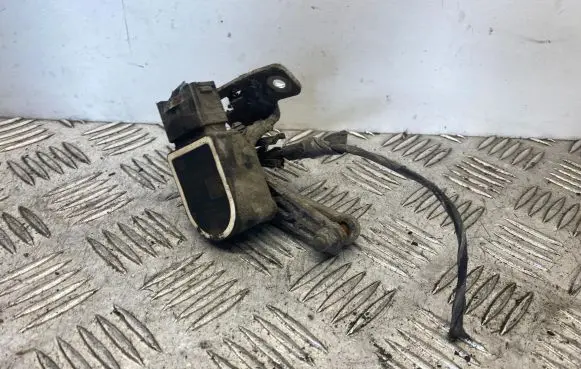 Headlight/headlamp level sensor
