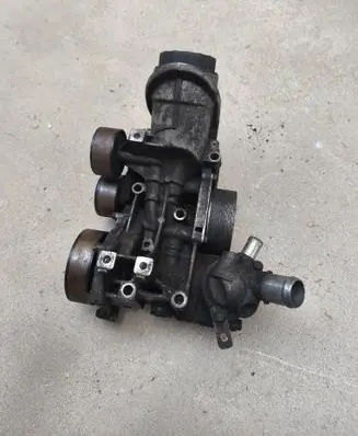 Honda CR-V Engine oil radiator 