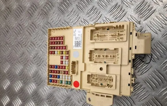 Hyundai Kona II Fuse box set 91960DF011