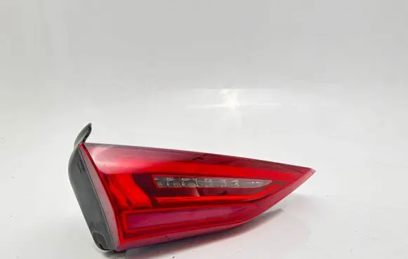 Audi A3 8Y Tailgate rear/tail lights 8Y0945307 0021352113