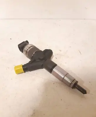 Subaru Legacy Fuel injector 16613AA020
