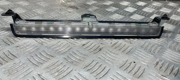 Volvo V70 Third/center stoplight 8658948