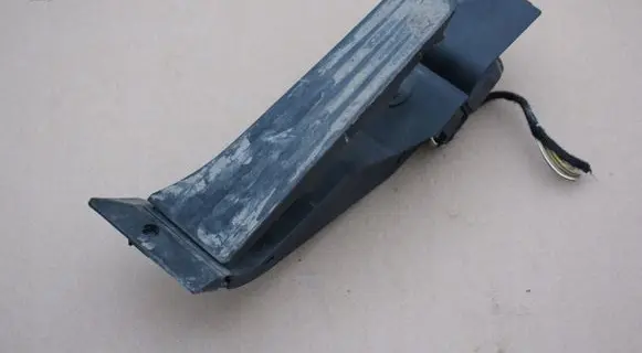 BMW X3 E83 Accelerator throttle pedal 6766930
