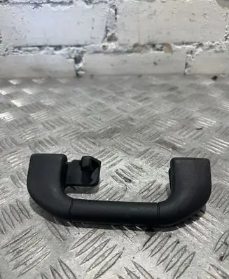 Mercedes-Benz CLS C218 X218 Rear interior roof grab handle A2048100151