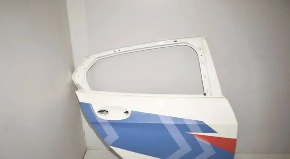 BMW 1 F40 Rear door 