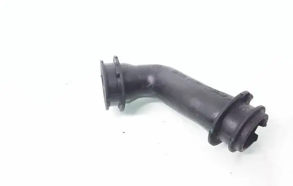 Ford Fiesta Breather hose/pipe ET7Q6A886AA