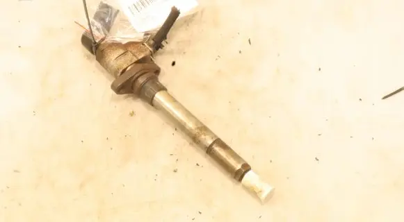 Volvo V70 Fuel injector