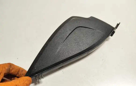 BMW 3 F30 F35 F31 Dashboard side end trim 9218554