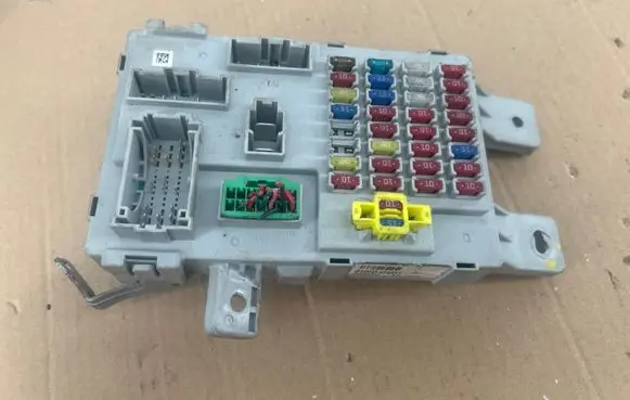 Hyundai H-1, Starex, Satellite Fuse box set 91950 4H051 07485D