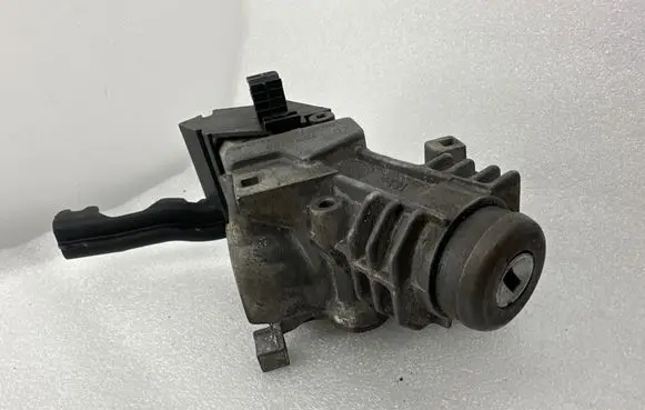 BMW 7 E38 Ignition lock 1908448
