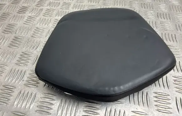 Peugeot RCZ Front seat headrest YM15501180