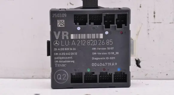 Mercedes-Benz E W212 Door control unit/module A2128202685